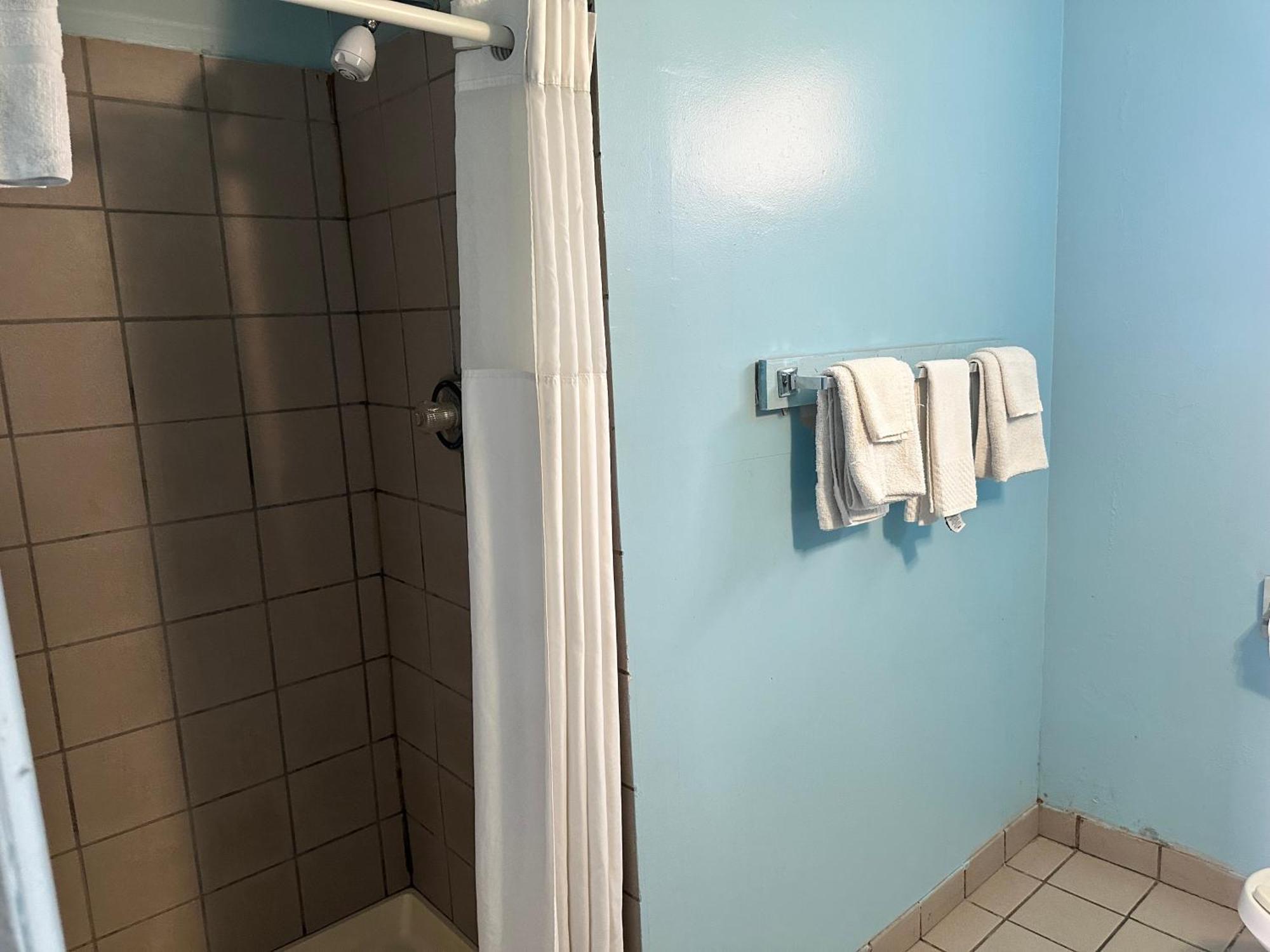 Westgate Manor Motel Austintown & Youngstown Ohio Εξωτερικό φωτογραφία