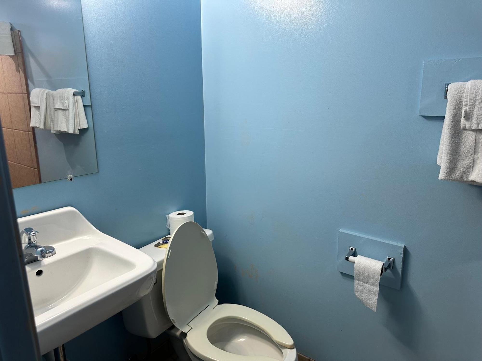 Westgate Manor Motel Austintown & Youngstown Ohio Εξωτερικό φωτογραφία