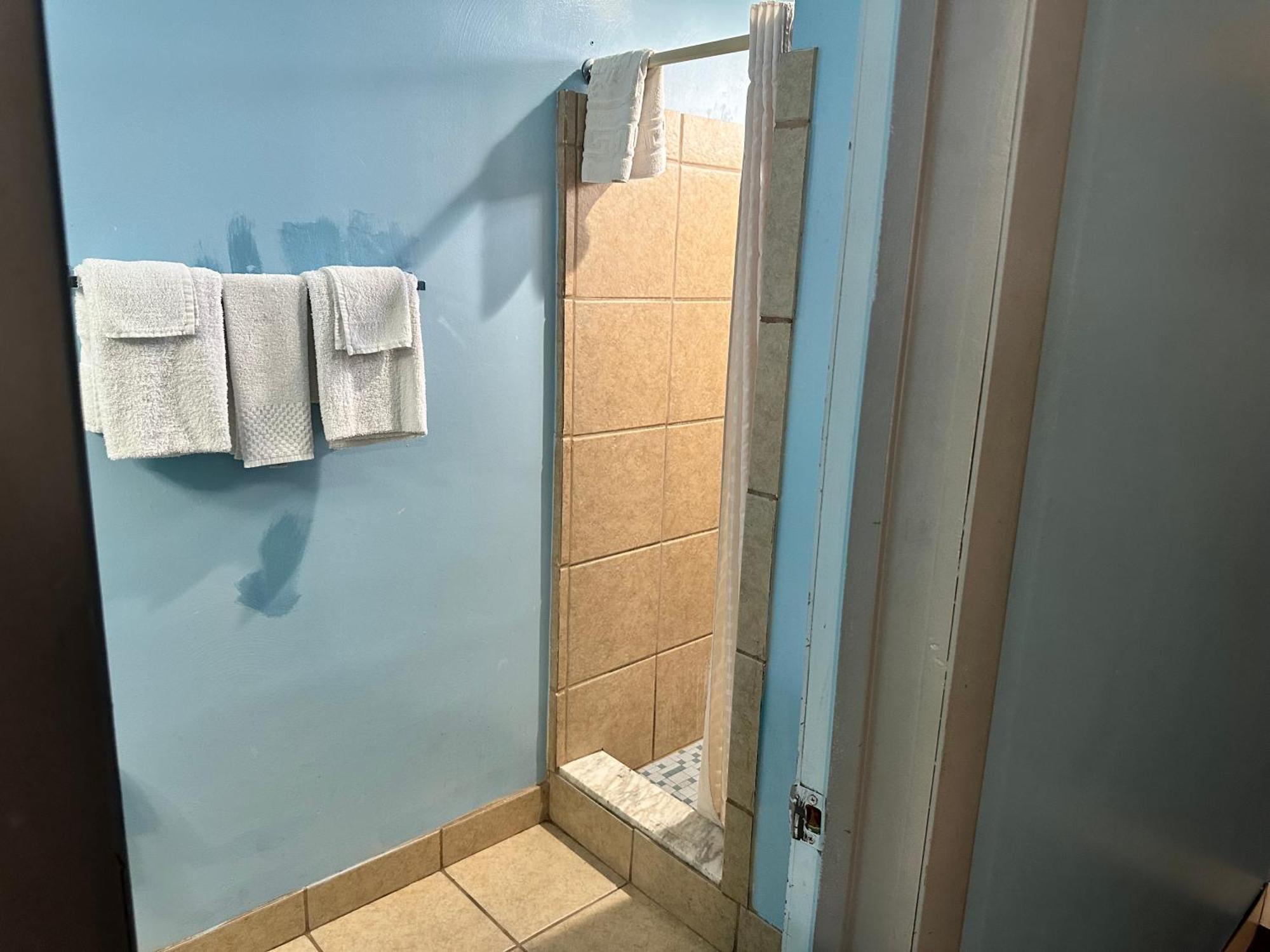 Westgate Manor Motel Austintown & Youngstown Ohio Εξωτερικό φωτογραφία