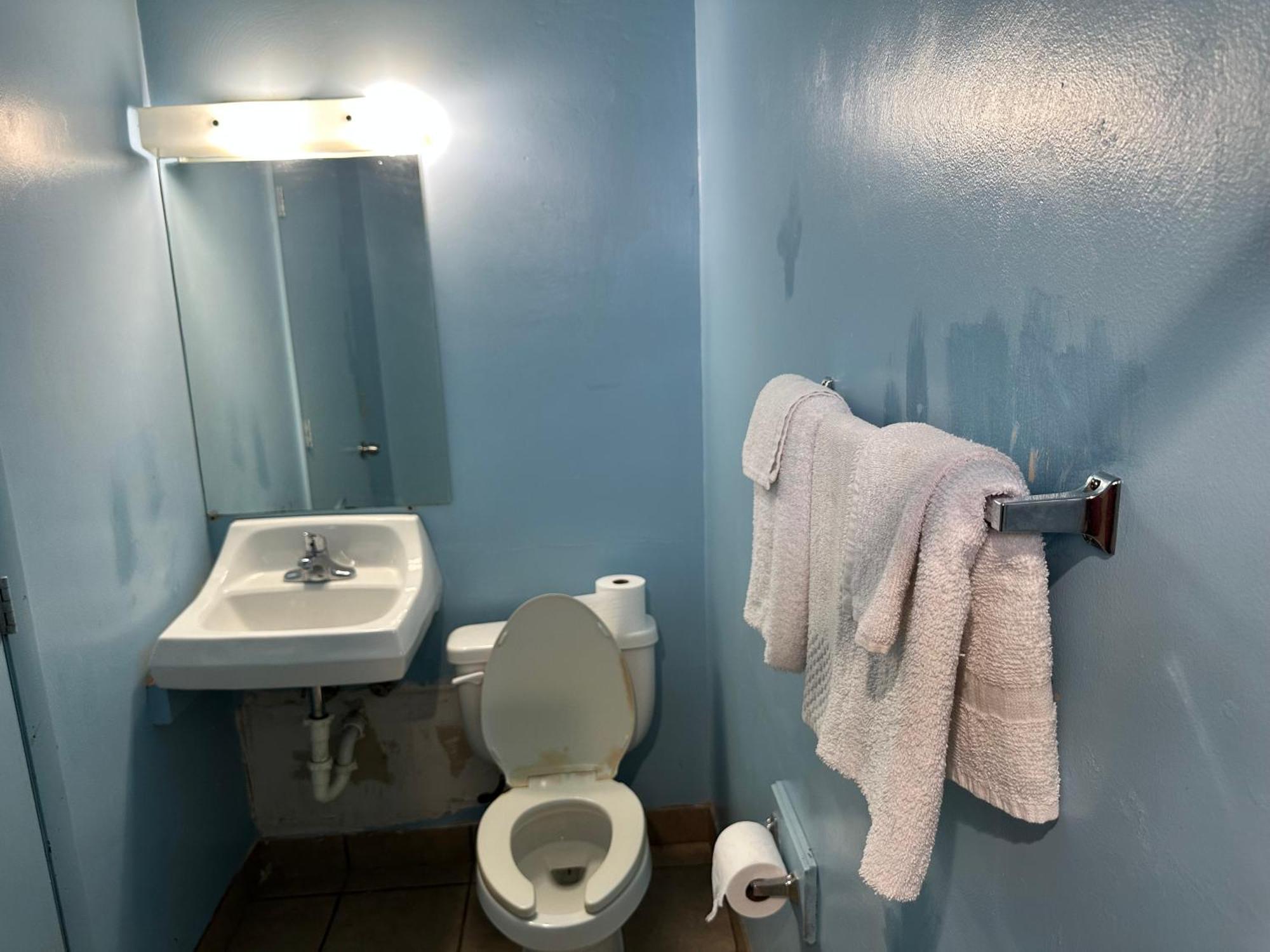 Westgate Manor Motel Austintown & Youngstown Ohio Εξωτερικό φωτογραφία