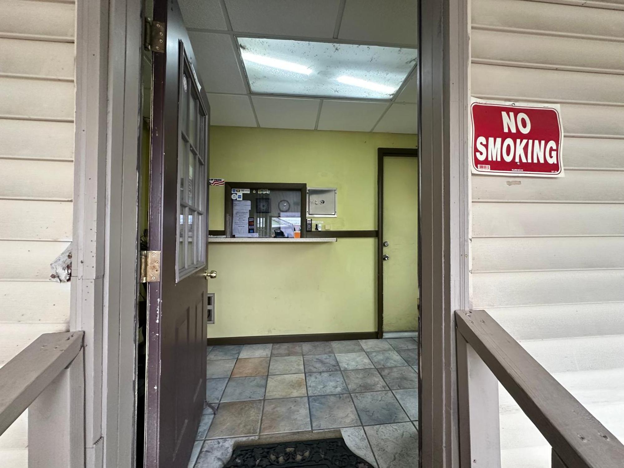 Westgate Manor Motel Austintown & Youngstown Ohio Εξωτερικό φωτογραφία